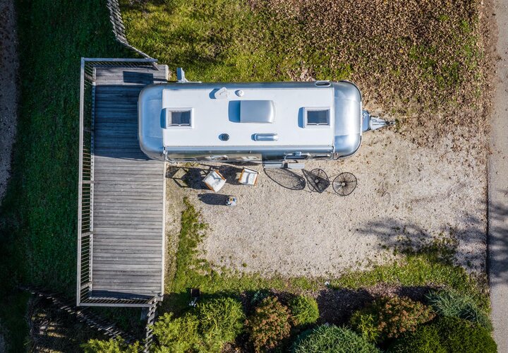 Drohnenaufnahme Wohnwagen