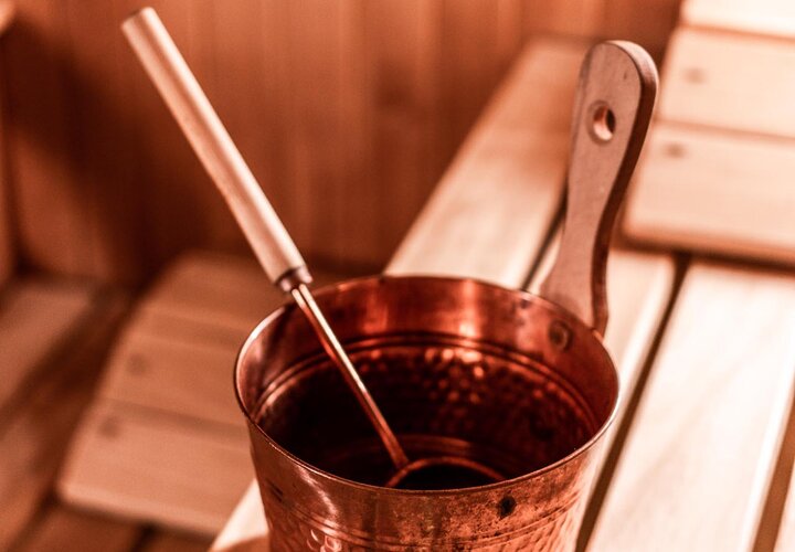 Aufgusseimer in der Sauna